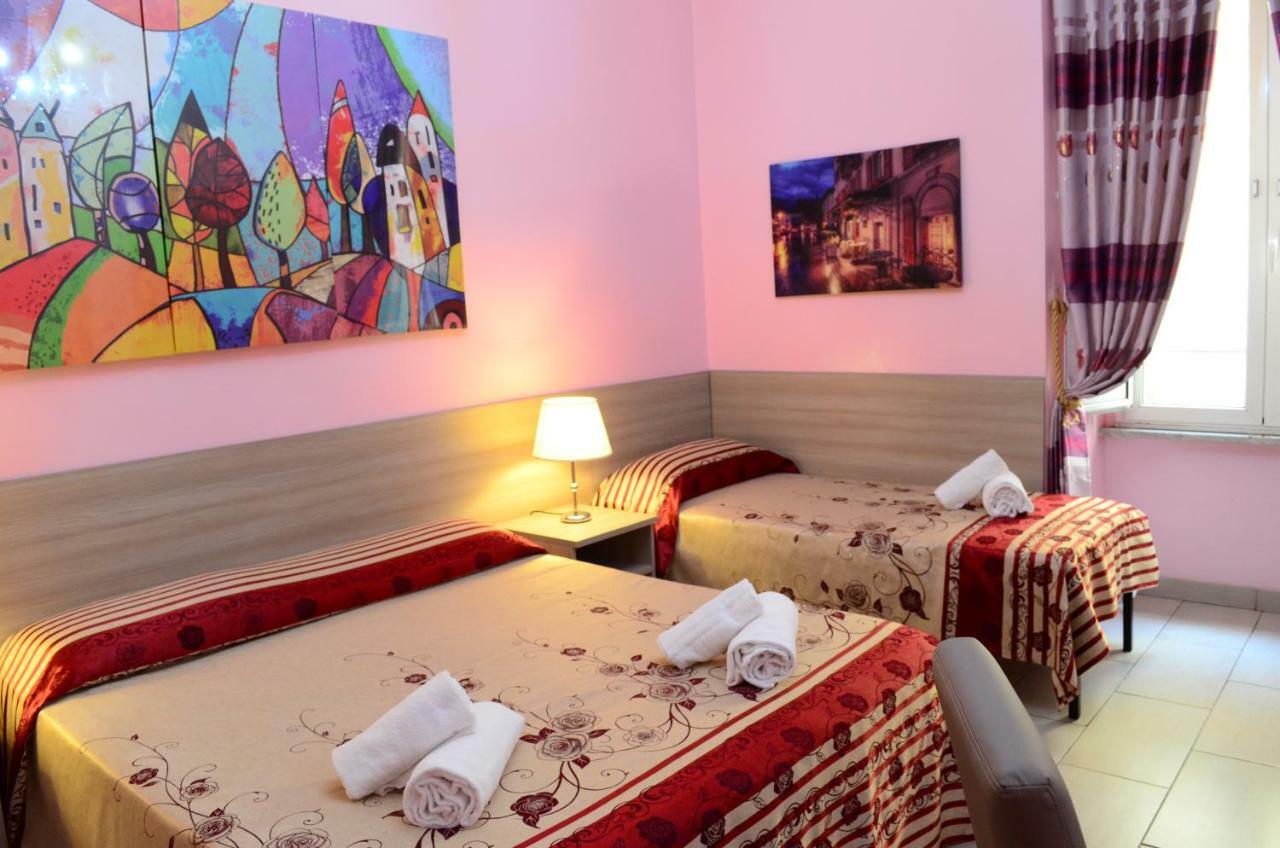 Roma Castle Termini Hotel ภายนอก รูปภาพ